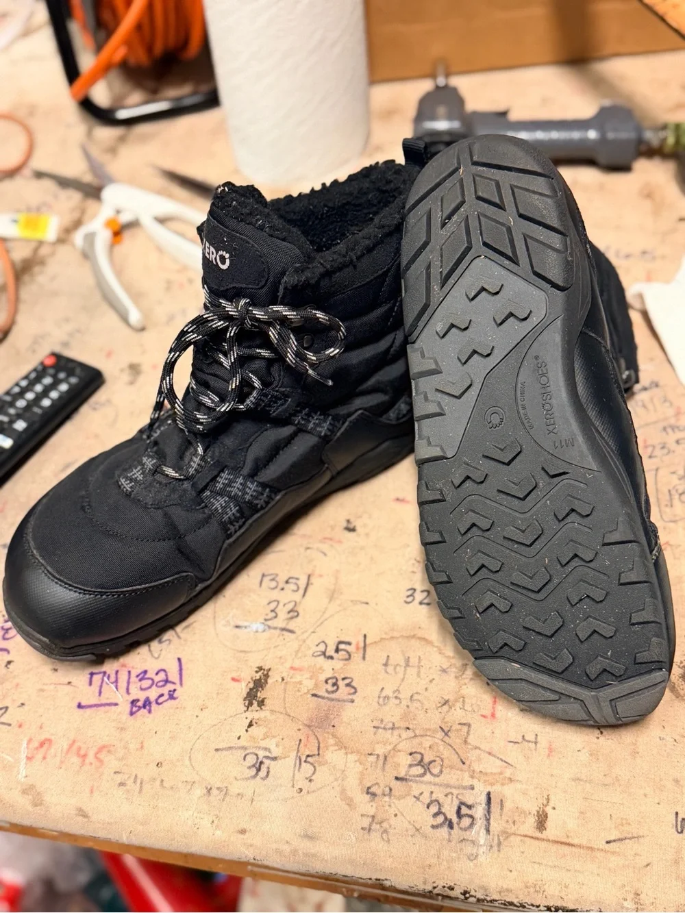 Xero Shoes Alpine Men's 11 Black Waterproof Barefoot Insulated Snow Winter Boots